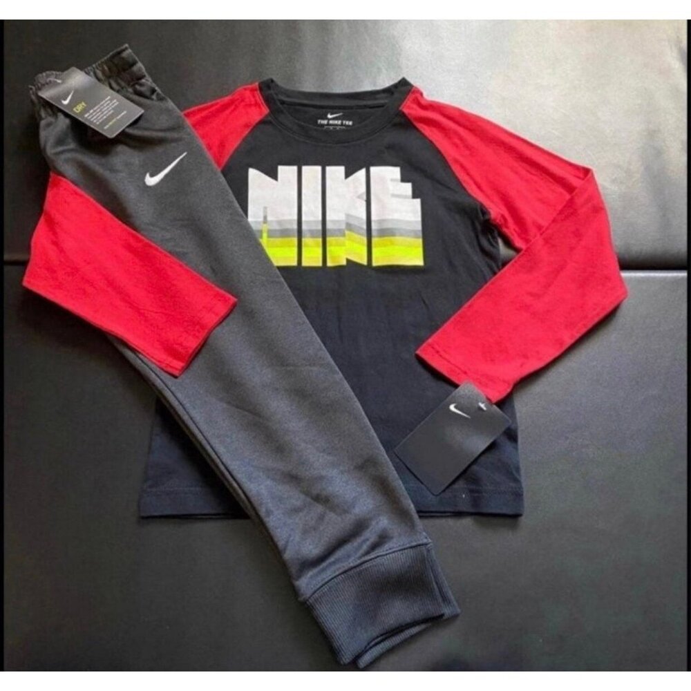 NWT Nike Jogger & Long Sleeve Tee Set Boys Size 6